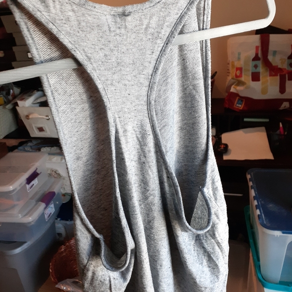 Top - Picture 2 of 3